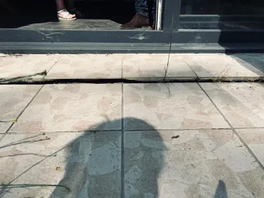 Papiachvili Avocats - Avocat en droit de la construction sur Lille métropole : litige, malfaçon, désordres, vices ou non-conformités lors de la rénovation ou la construction d'un ouvrage (maison, appartement, bureaux, locaux professionnels, …) sur Lille métropole