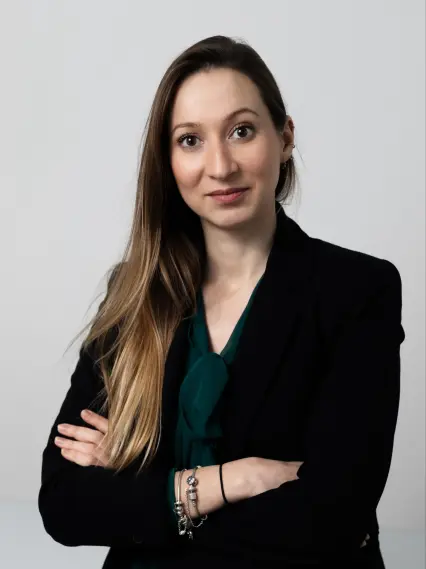 Maitre Chloé CADOUËL - Droit de la construction Lille / Droit immobilier Lille / Vente aux enchères